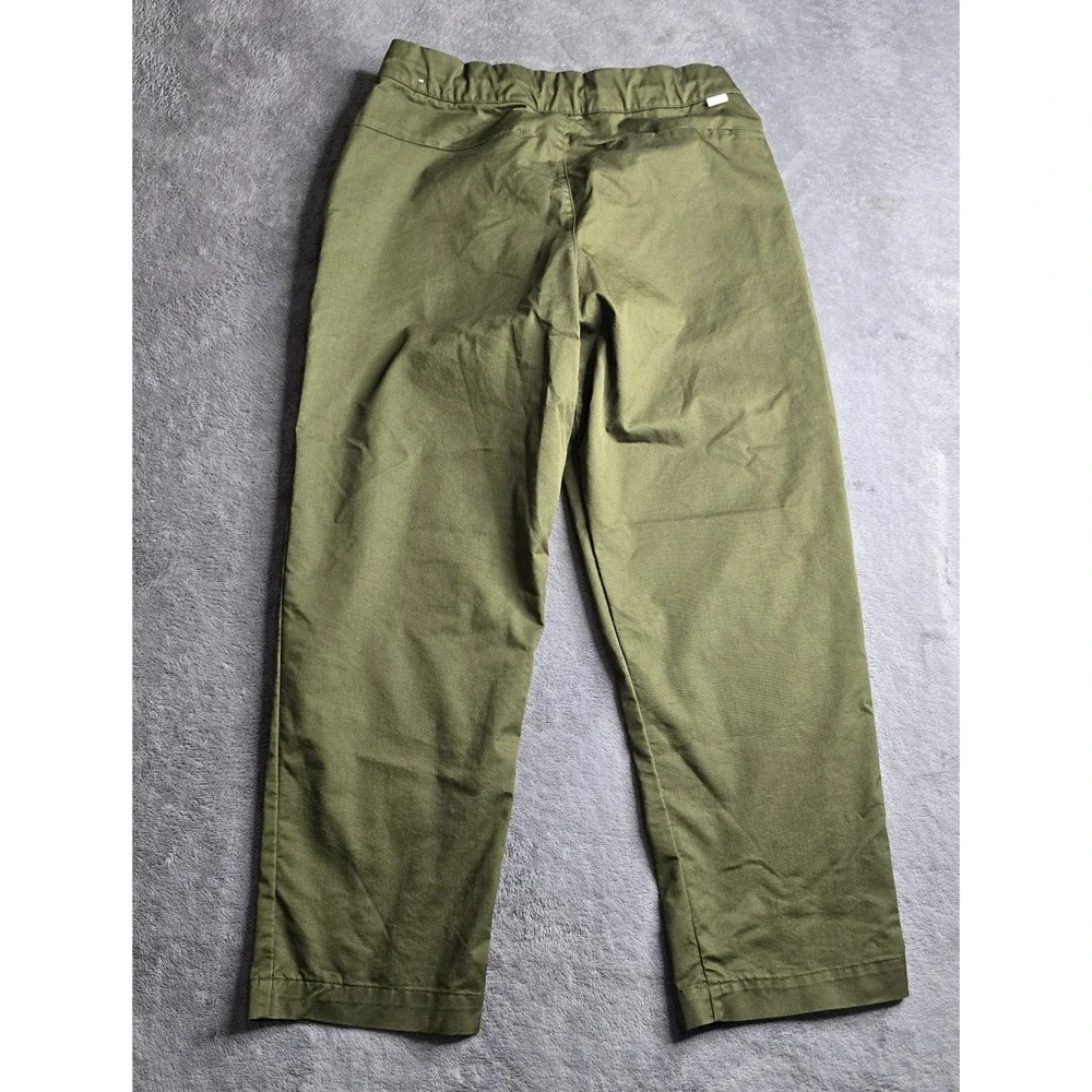Nike Sportswear Essentials Unlined Cropped Pants Mens 30 Medium Green 25